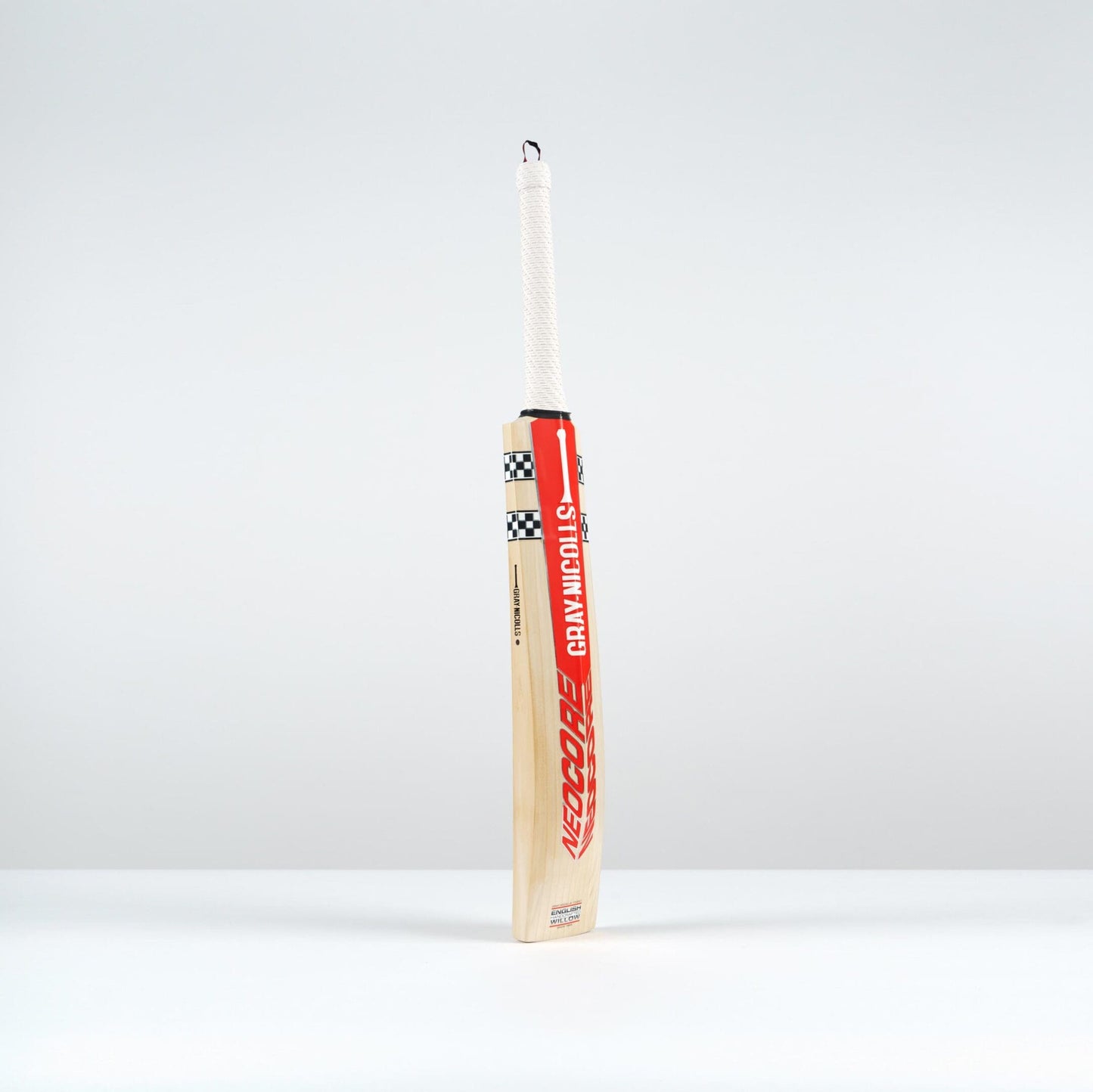 Gray-Nicolls Neocore 500 Cricket Bat image 2