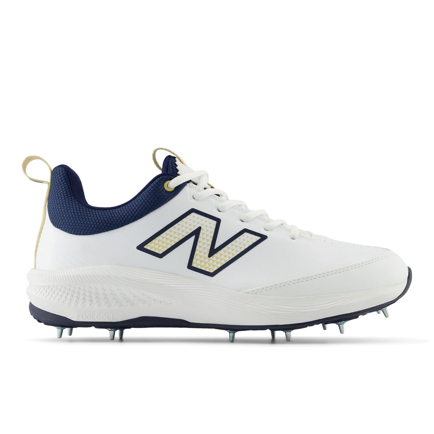 NEW BALANCE Cricket Shoe CK4030 N5 image 1 Side on