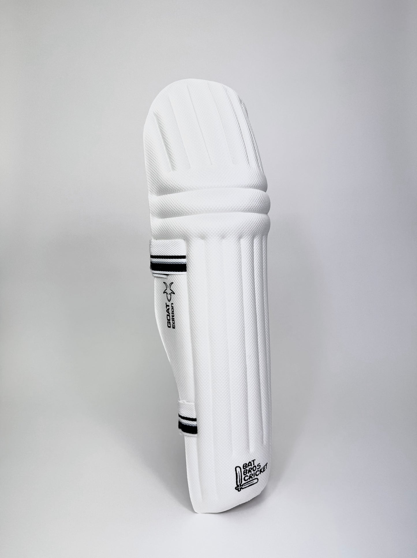 Angled view of single Goat Edition pad showing ultralite foam and contour shape

