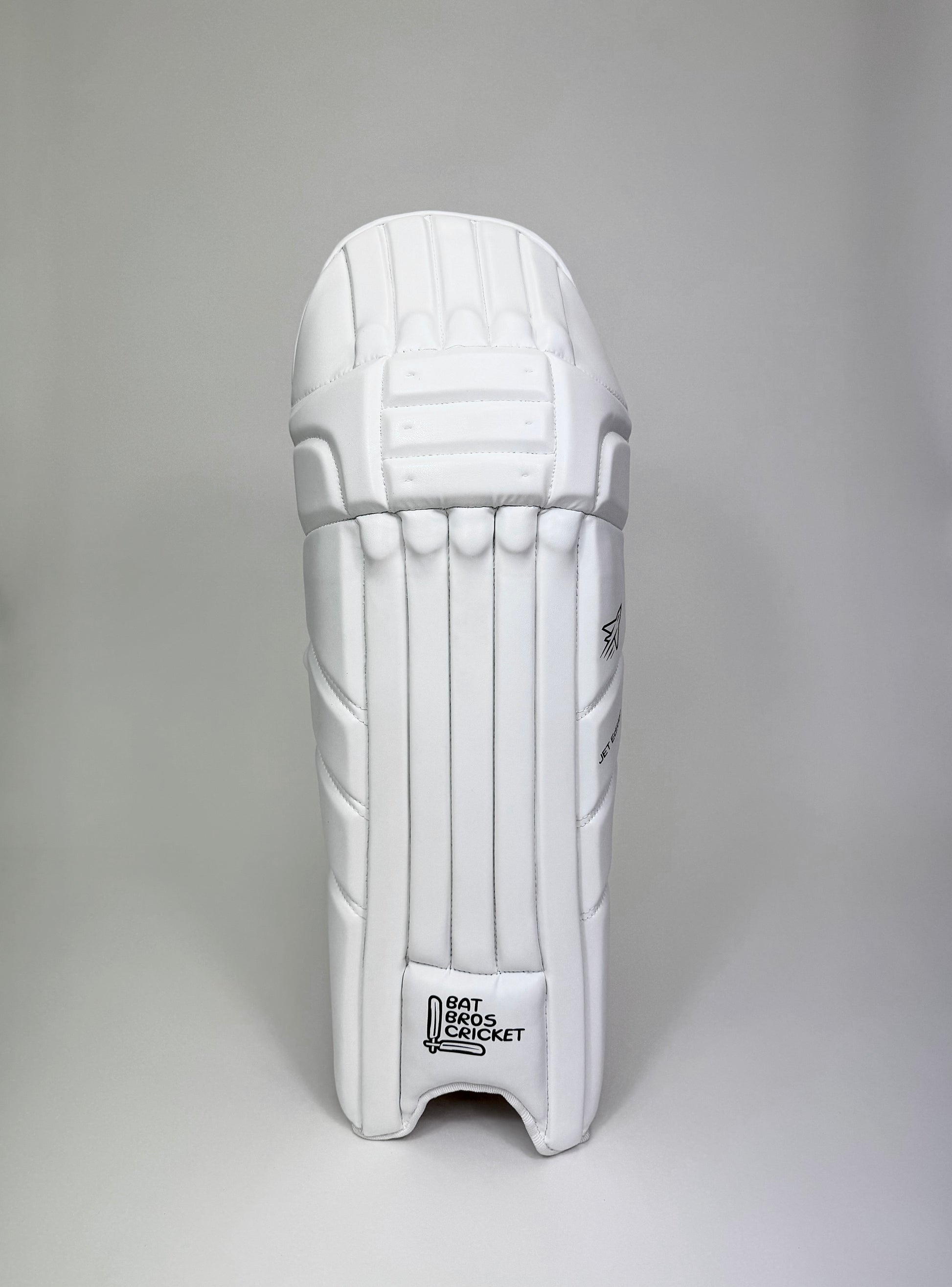 Angled front view of lightweight Jet Edition pad with clean modern profile