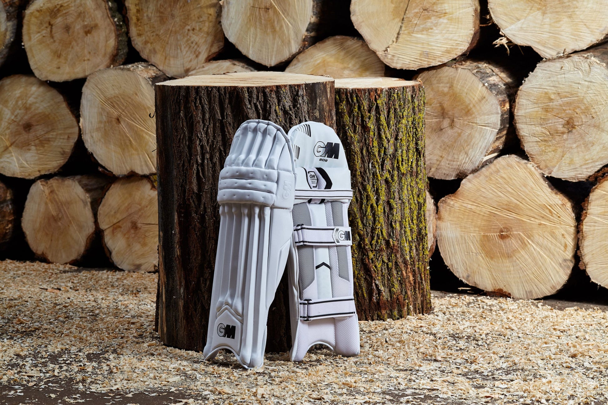 GM Batting Pads 808 (Adult, Junior & Youth) image 0