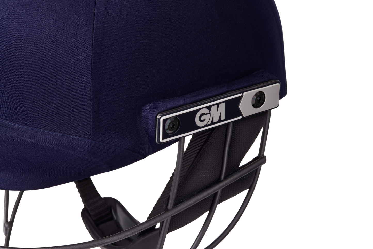 Close-up of GM logo and grille spacer on Maestro helmet side profile