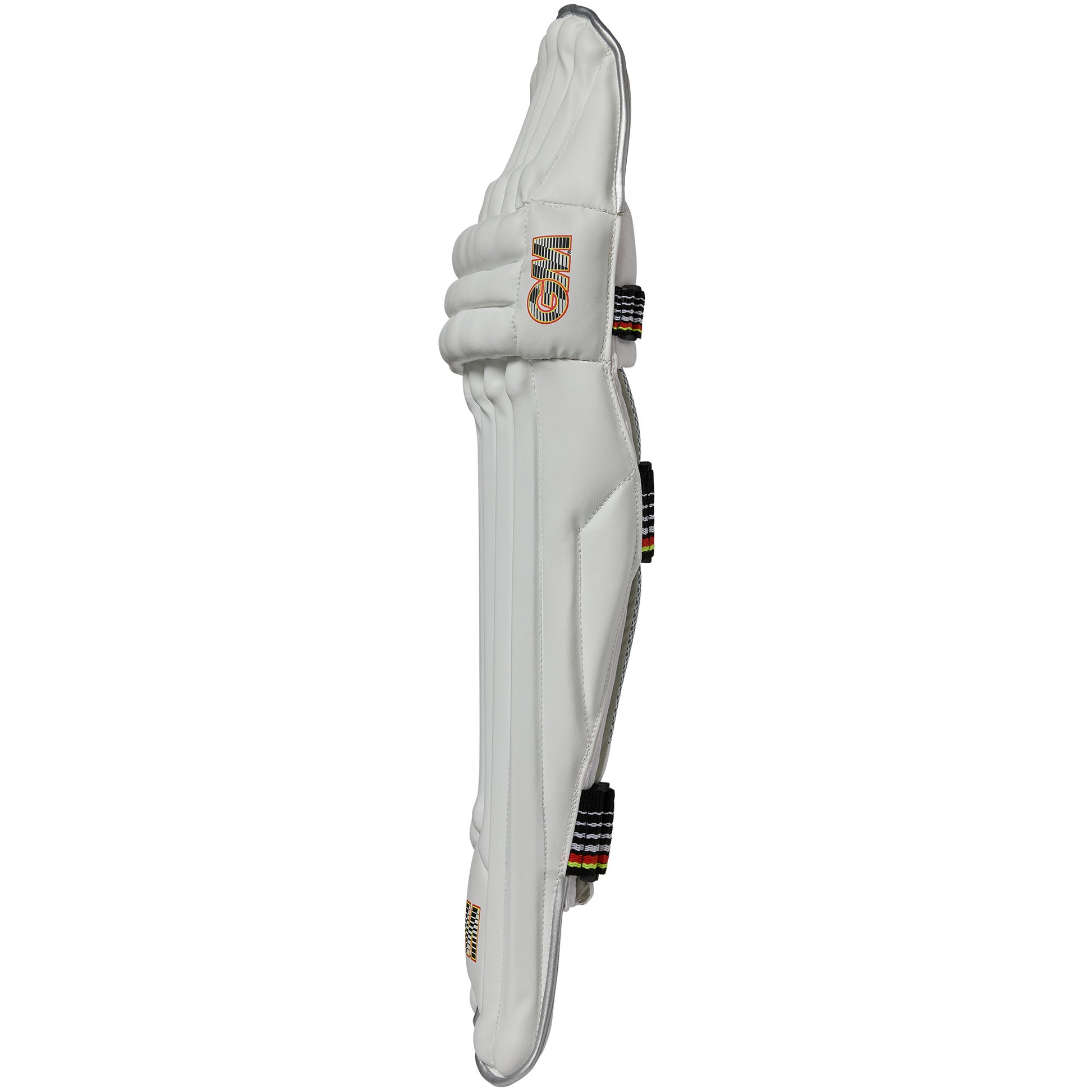 Side profile of GM Rival 505 batting pads