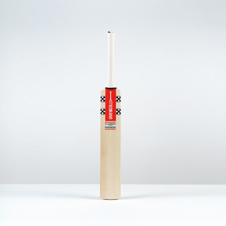 Straight-on front view of the Gray-Nicolls Classic Pro Performance cricket bat displaying traditional face and branding.