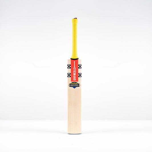 Front view of the bat with clean blade and semi-square toe