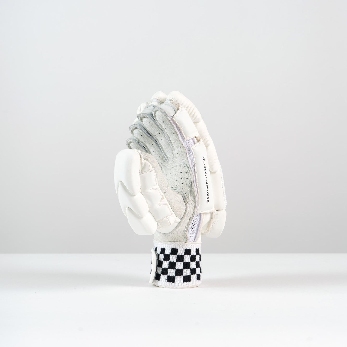 side profile of Gray-Nicolls Classic Player Edition Batting Gloves with PU outer and cuff