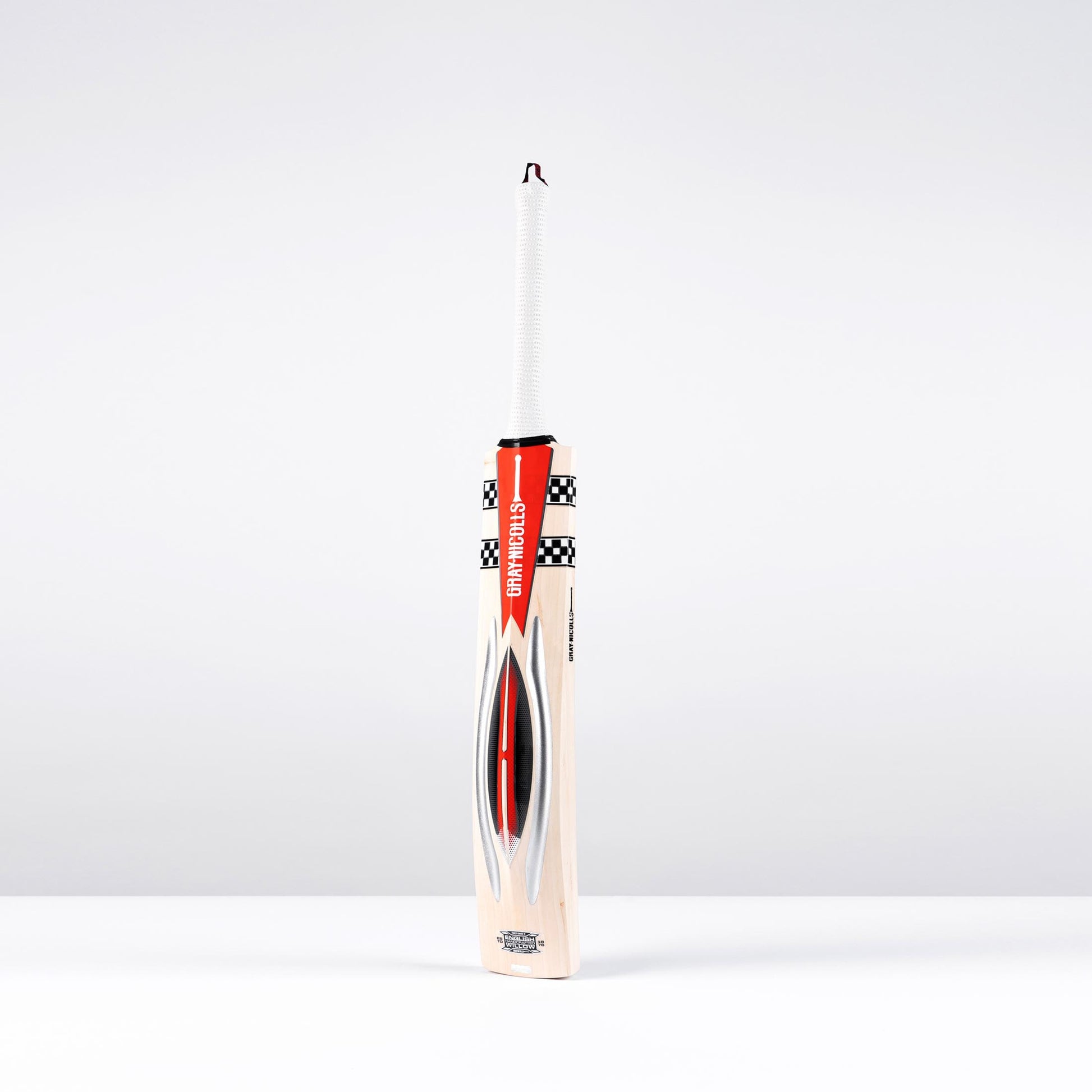 Angled rear view of Gray-Nicolls Power Scoop 500 bat showing branding