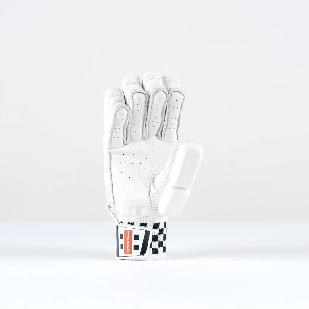 palm view of Gray-Nicolls Ultimate 400 Junior Batting Glove showing leather palm