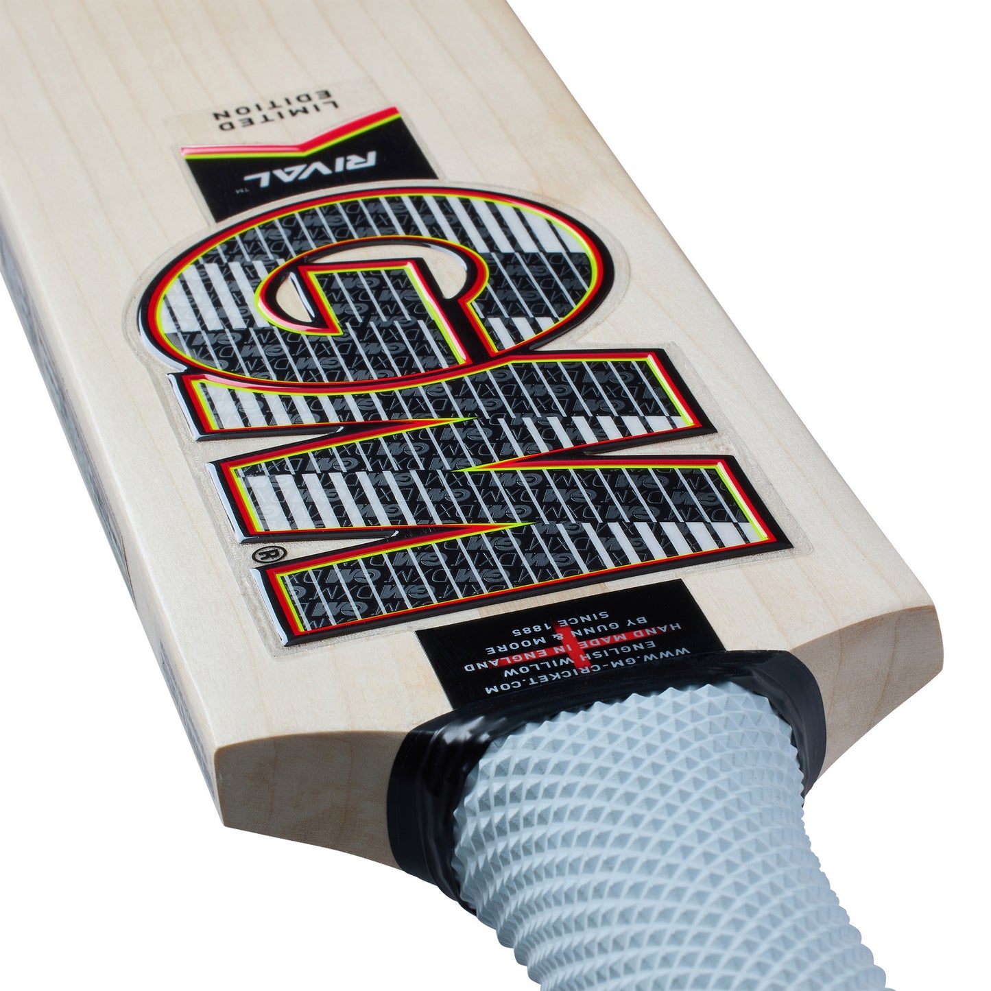 Sticker and branding detail on GM Rival Signature cricket bat