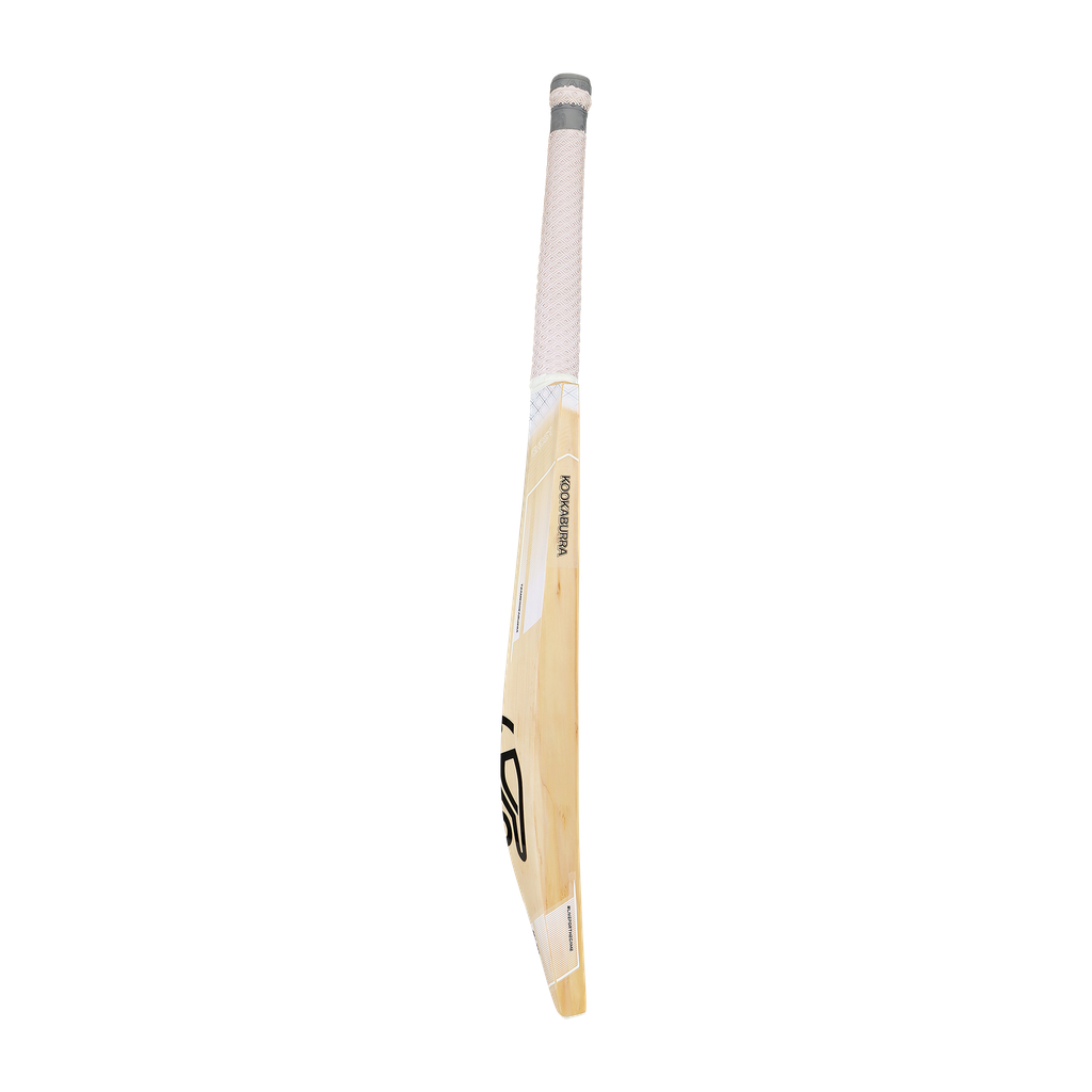 Side profile of Kookaburra Ghost 6.2 cricket bat