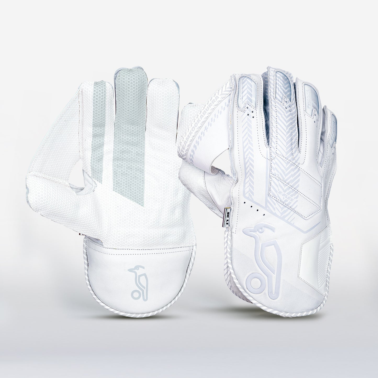 Kookaburra SC 1.1 wicket keeping gloves front view