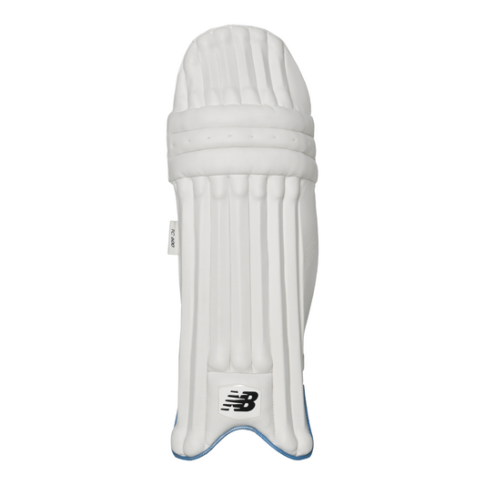 Front view of New Balance TC 600 batting pad showing modern seven-bar PU construction.