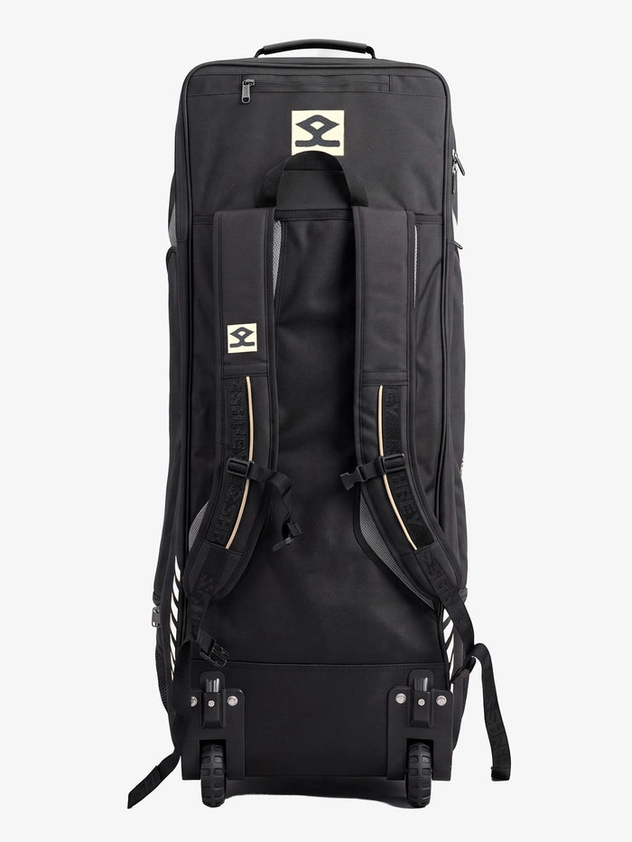 Shrey Meta VR Duffle Wheelie 120 cricket bag rear view showing carrying system