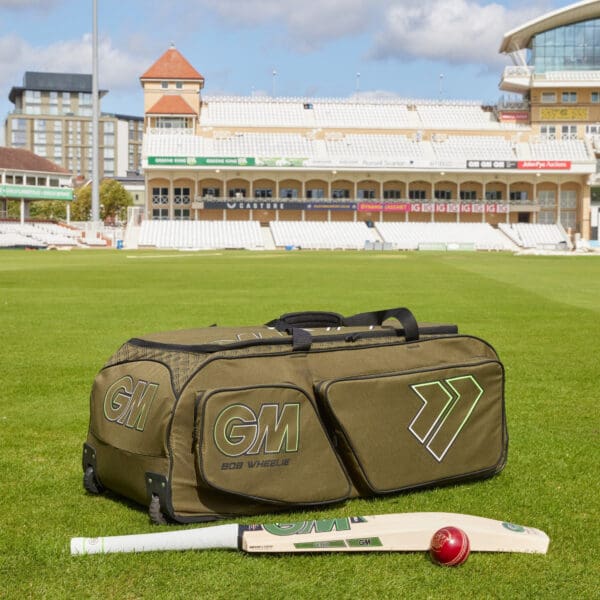GM Cricket Bag 909 Wheelie Khaki